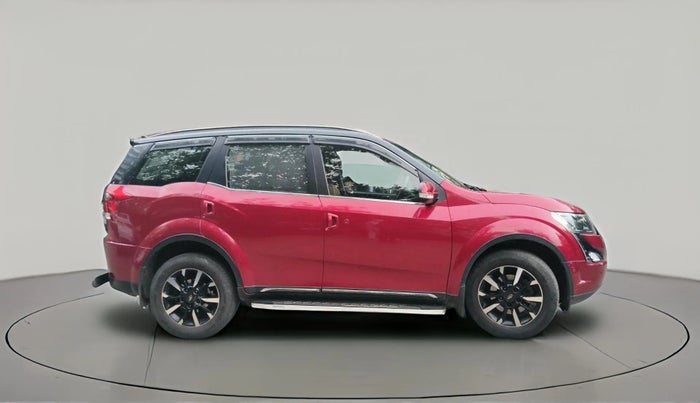 2018 Mahindra XUV500 W11 AT, Diesel, Automatic, 97,459 km, exterior