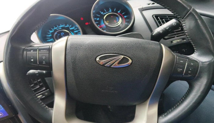 2018 Mahindra XUV500 W11 AT, Diesel, Automatic, 97,459 km, interior