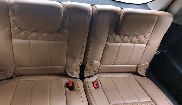 2018 Mahindra XUV500 W11 AT, Diesel, Automatic, 97,459 km, interior