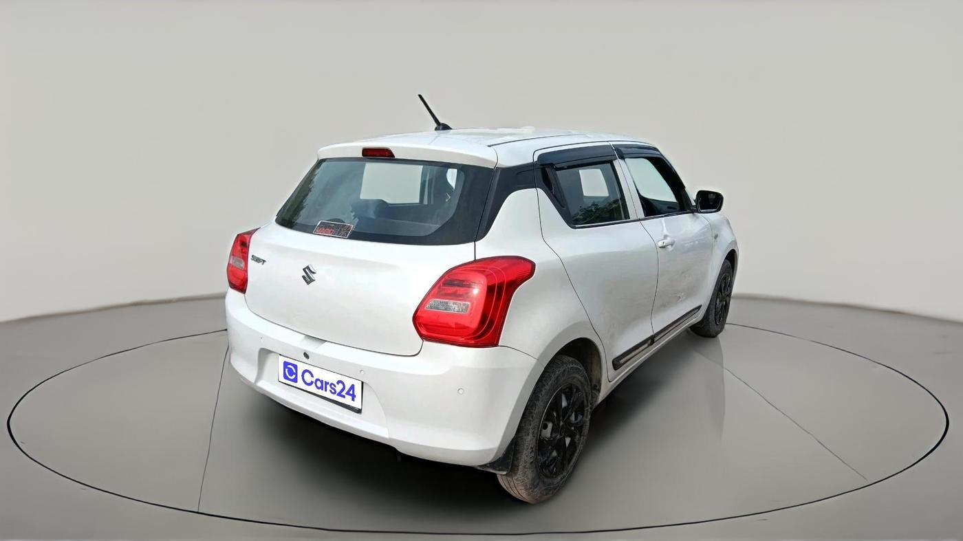 2022 Maruti Swift LXI, Petrol, Manual, 62,822 km, exterior