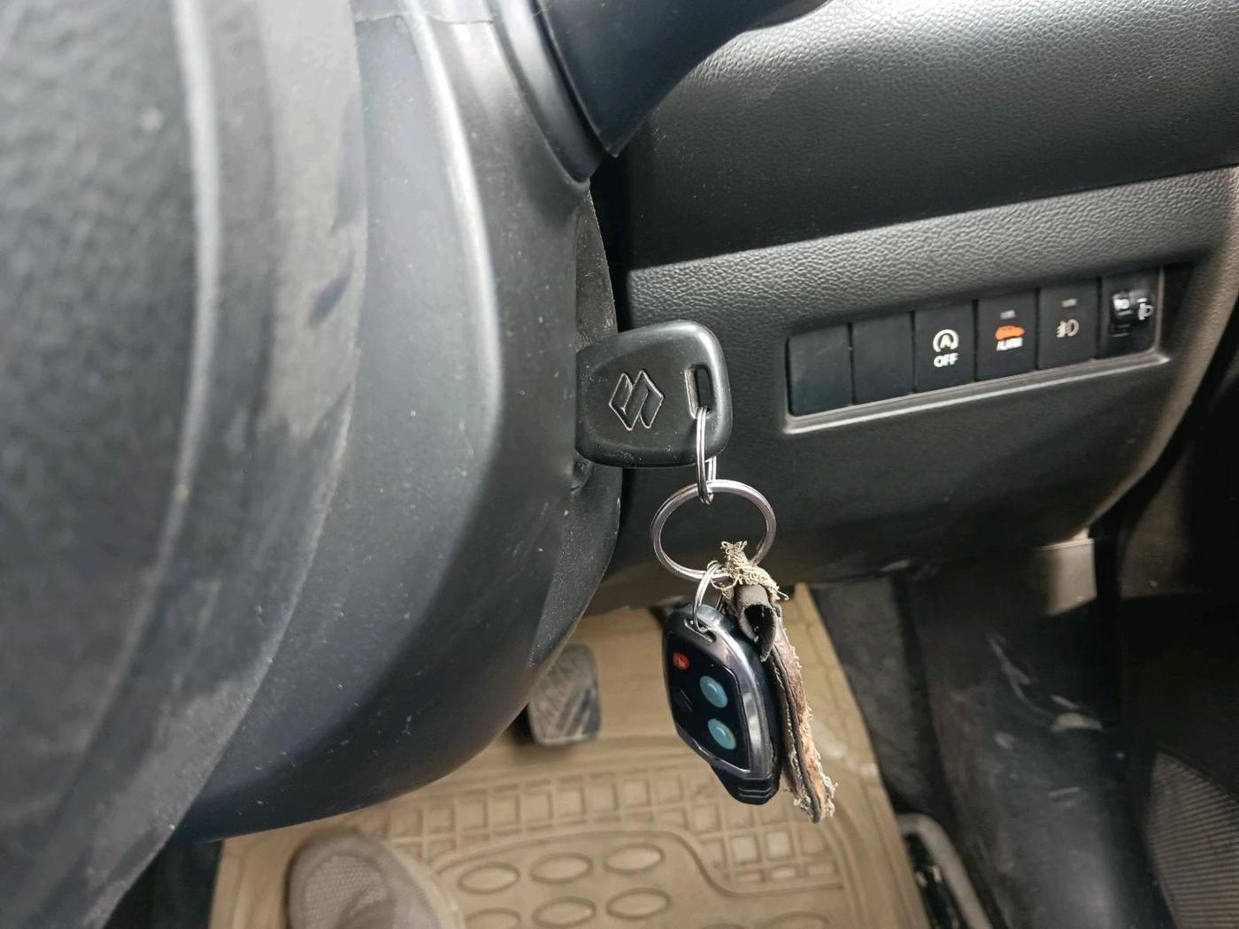 2022 Maruti Swift LXI, Petrol, Manual, 62,822 km, interior