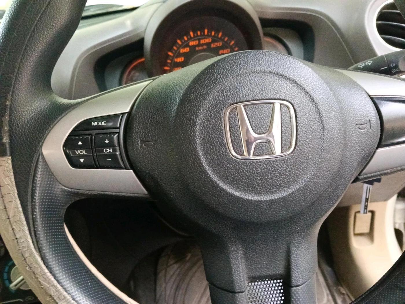 2013 Honda Amaze 1.2L I-VTEC S, Petrol, Manual, 38,313 km, interior