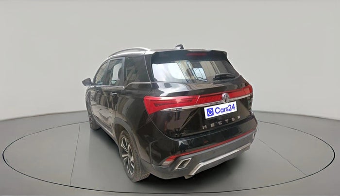 2024 MG HECTOR SHARP PRO 1.5 PETROL TURBO CVT PETROL, Petrol, Automatic, 16,527 km, exterior