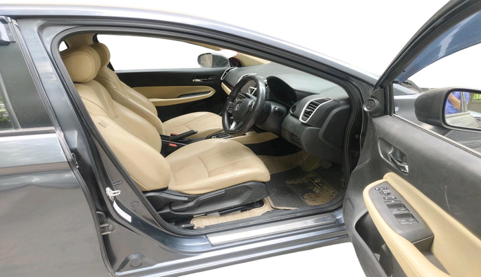 2022 Honda City 1.5L I-VTEC ZX CVT, Petrol, Automatic, 39,460 km, interior