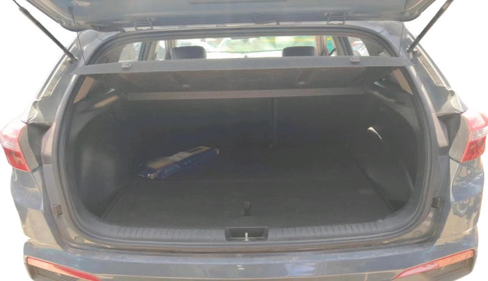 2017 Hyundai Creta SX PLUS AT 1.6 DIESEL, Diesel, Automatic, 1,25,928 km, exterior