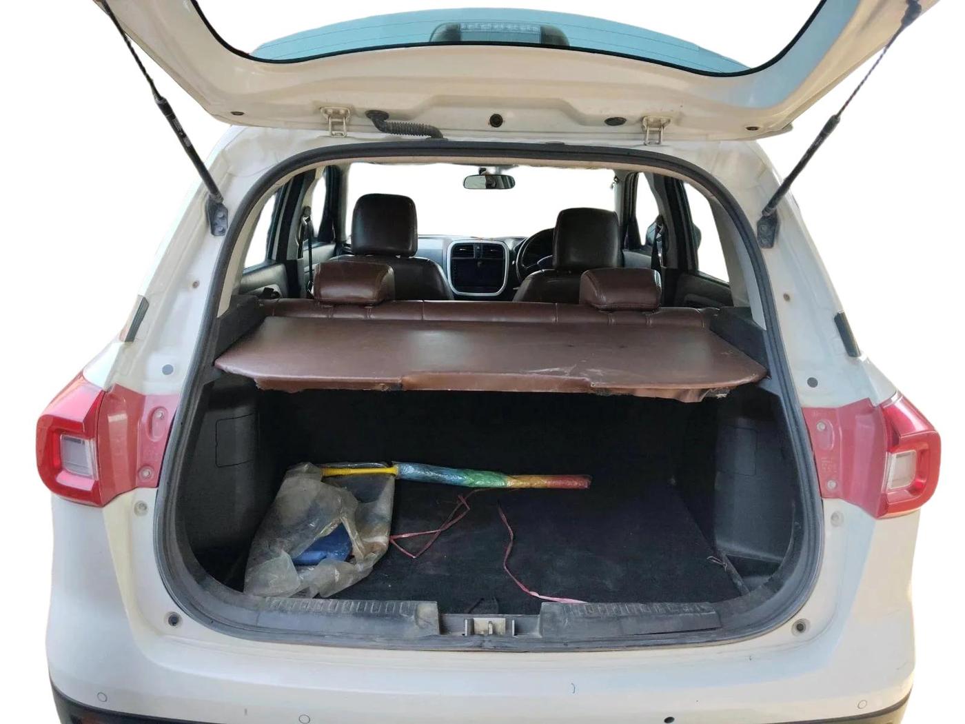 2021 Maruti Vitara Brezza VXI, Petrol, Manual, 1,13,011 km, exterior