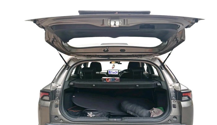 2023 Maruti BREZZA LXI, Petrol, Manual, 8,118 km, exterior