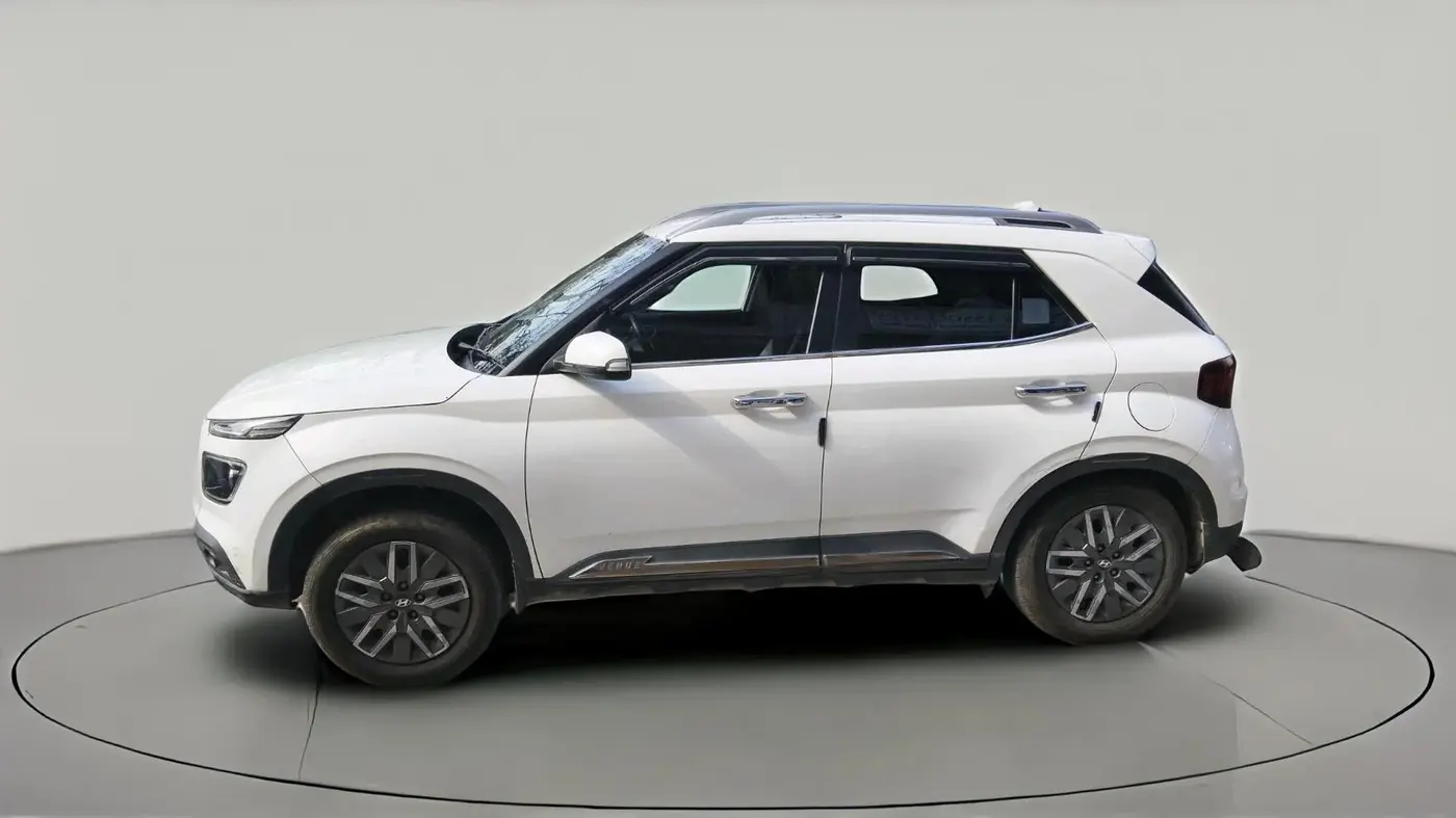 2021 Hyundai VENUE SX 1.5 CRDI, Diesel, Manual, 1,00,028 km, exterior