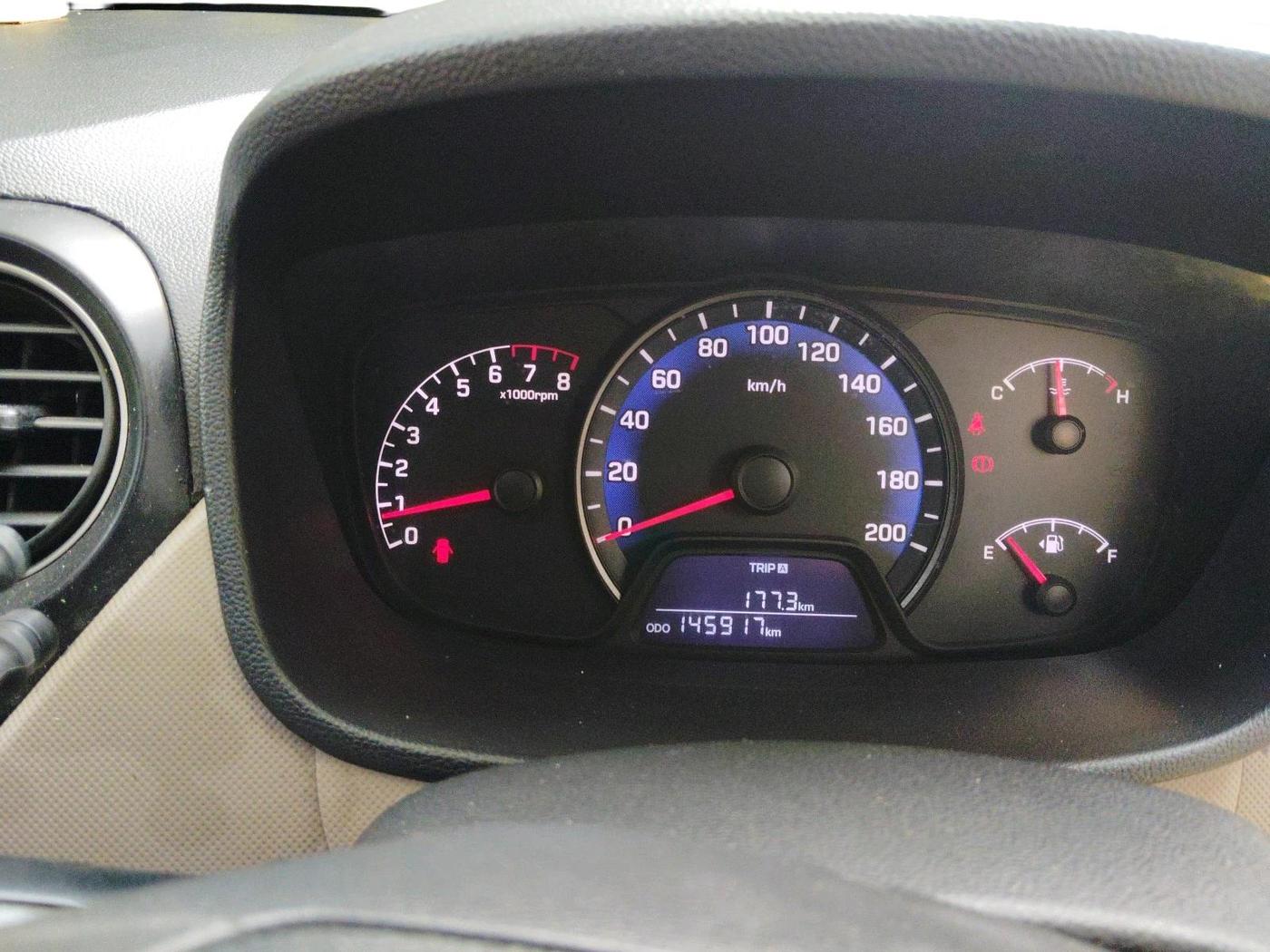 2014 Hyundai Xcent S 1.2, Petrol, Manual, 1,46,000 km, interior