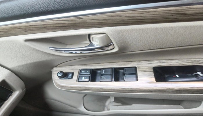 2019 Maruti Ciaz ALPHA 1.5 SHVS PETROL, Petrol, Manual, 40,698 km, interior