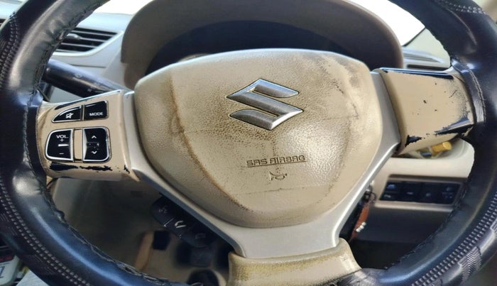 2017 Maruti Ertiga VXI CNG, CNG, Manual, 1,31,917 km, interior