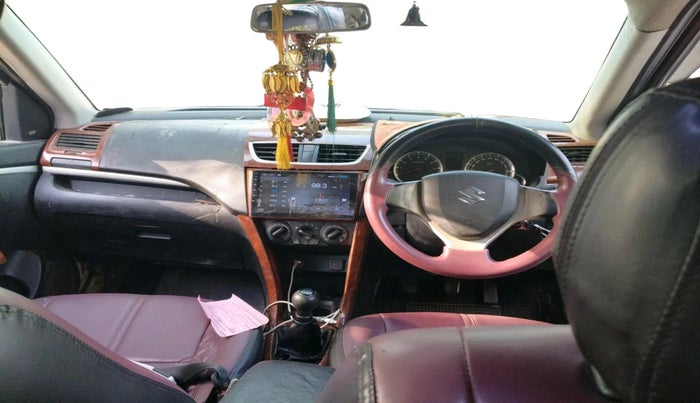 2016 Maruti Swift VXI O, CNG, Manual, 1,15,456 km, interior