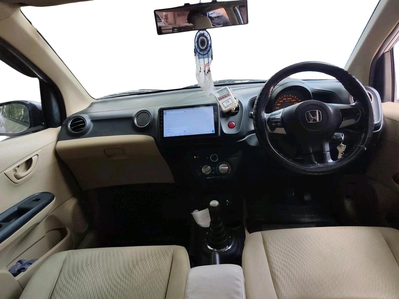 2014 Honda Amaze 1.2L I-VTEC S, CNG, Manual, 86,529 km, interior