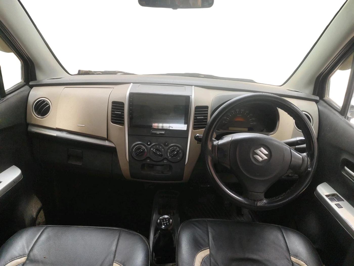 2016 Maruti Wagon R 1.0 LXI, CNG, Manual, 1,19,518 km, interior