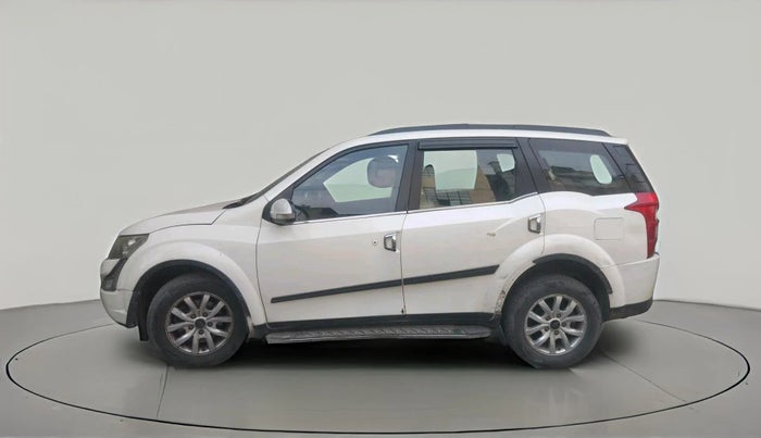 2017 Mahindra XUV500 W10 1.99, Diesel, Manual, 1,08,664 km, exterior