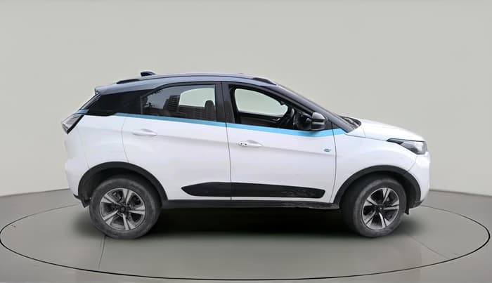 2022 Tata NEXON EV XZ PLUS, Electric, Automatic, 1,33,576 km, exterior