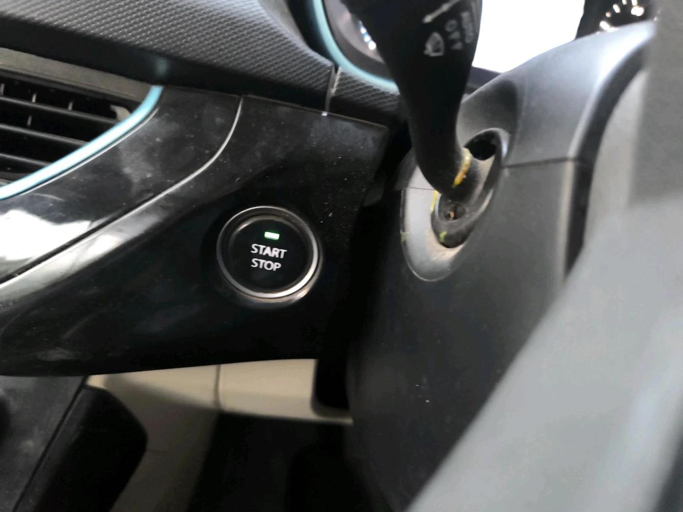 2022 Tata NEXON EV XZ PLUS, Electric, Automatic, 1,33,576 km, interior