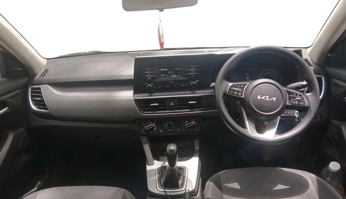 2023 KIA SELTOS  HTE 1.5 PETROL MT, Petrol, Manual, 38,408 km, interior