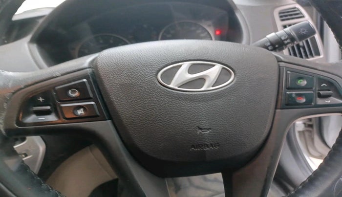 2014 Hyundai i20 SPORTZ 1.2, Petrol, Manual, 93,731 km, interior