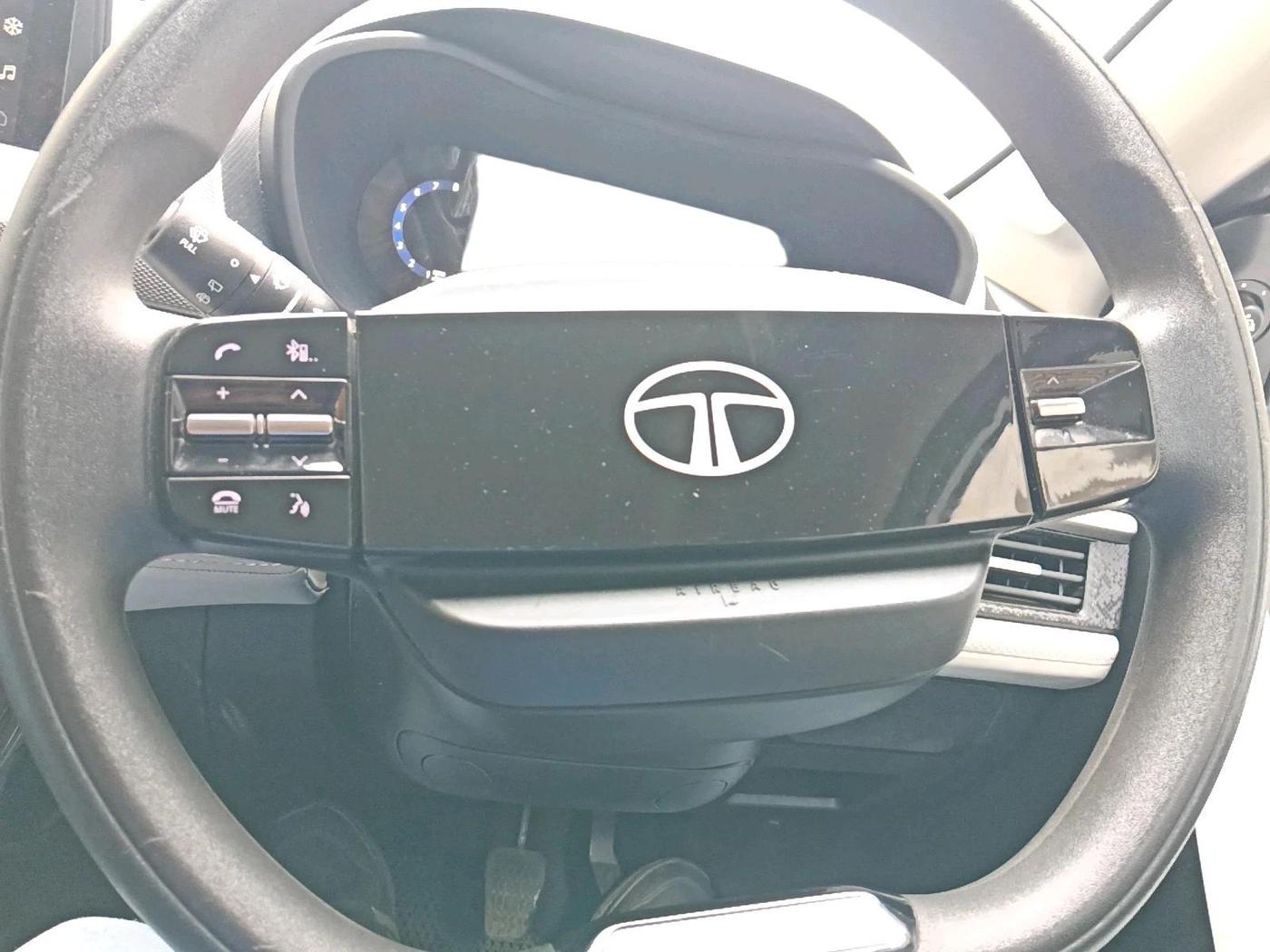 2024 Tata NEXON Creative 1.2 iCNG, CNG, Manual, 19,304 km, interior