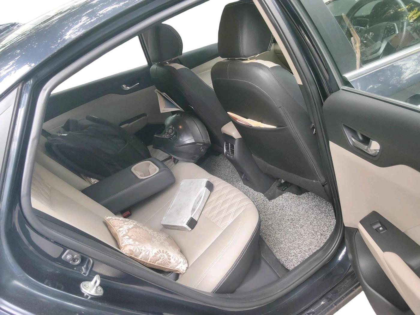 2021 Hyundai Verna SX 1.5 VTVT, Petrol, Manual, 44,001 km, interior