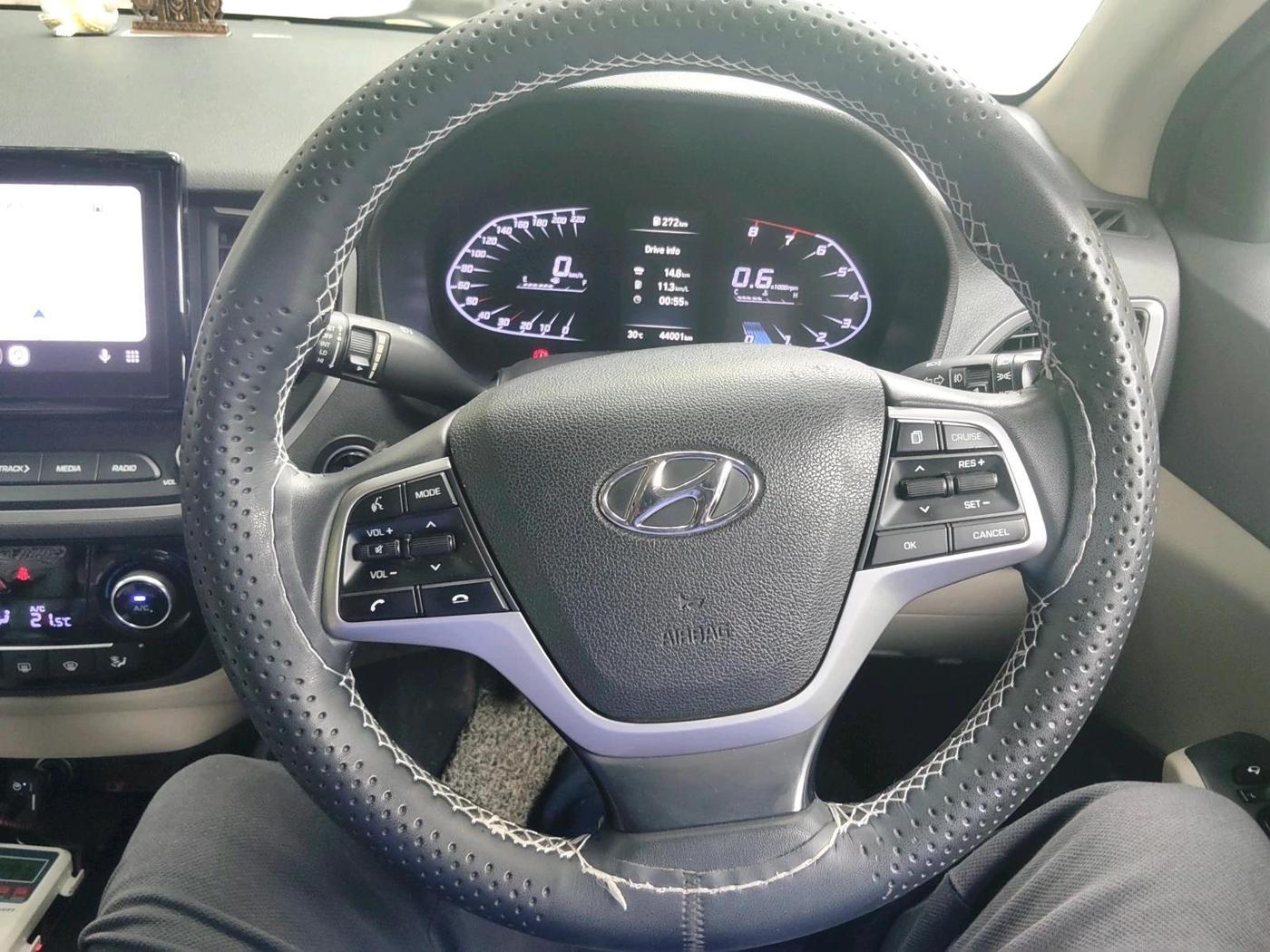 2021 Hyundai Verna SX 1.5 VTVT, Petrol, Manual, 44,001 km, interior