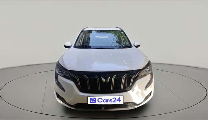 2022 Mahindra XUV700 AX 7 LUXURY P AT 7 STR, Petrol, Automatic, 40,739 km, exterior