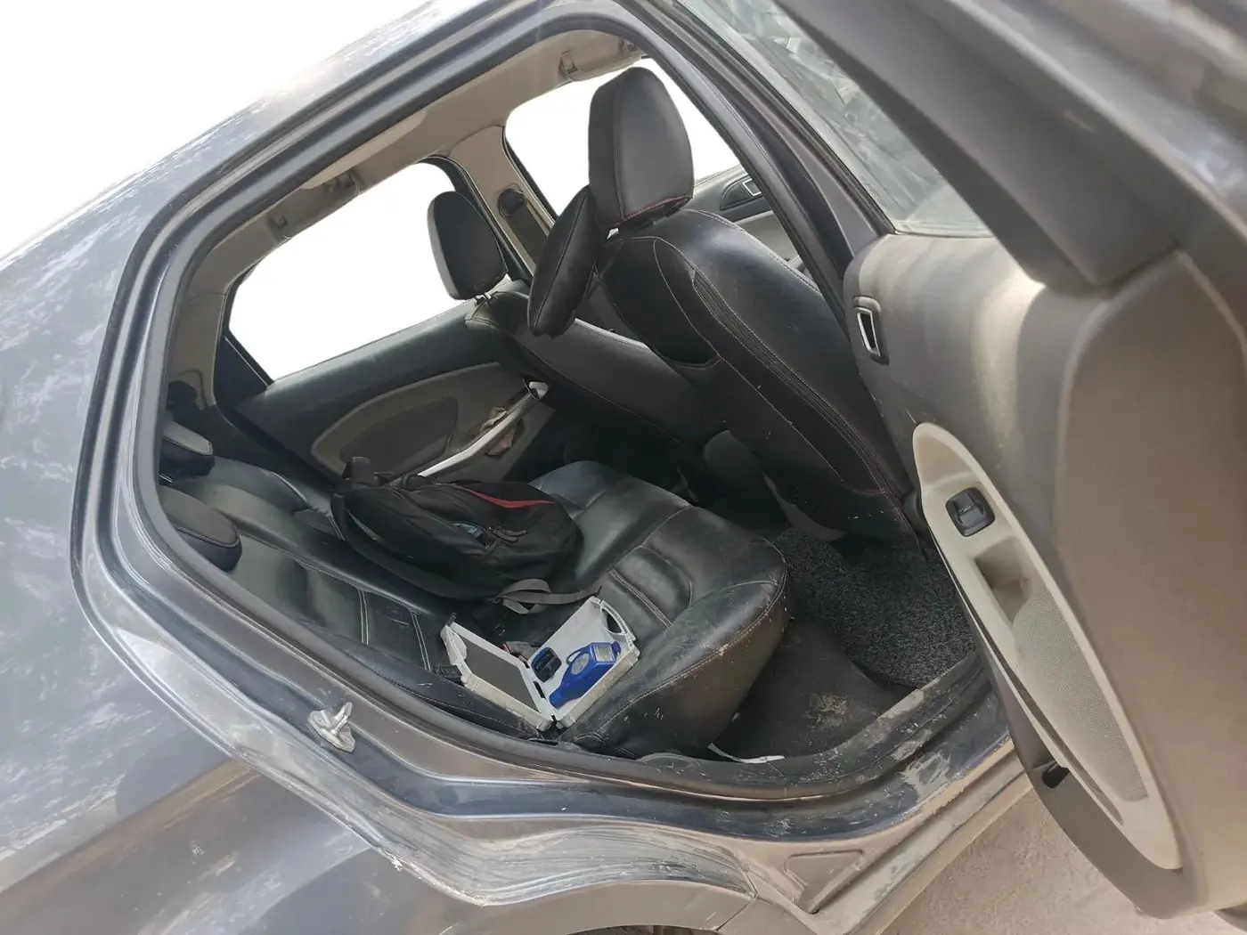 2015 Ford Ecosport TREND 1.5L PETROL, CNG, Manual, 82,328 km, interior
