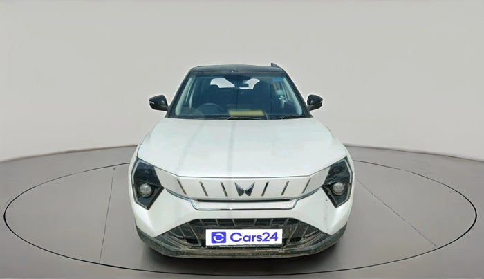 2025 Mahindra XUV 3XO REVX A 1.2 Petrol AT, Petrol, Automatic, 6,607 km, exterior