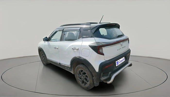 2025 Mahindra XUV 3XO REVX A 1.2 Petrol AT, Petrol, Automatic, 6,607 km, exterior