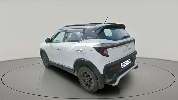 2025 Mahindra XUV 3XO REVX A 1.2 Petrol AT, Petrol, Automatic, 6,607 km, exterior