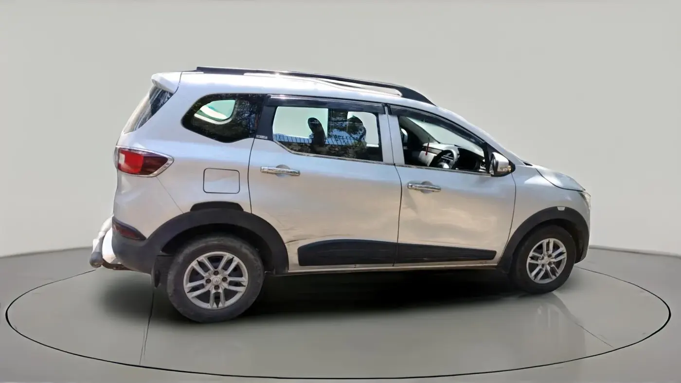 2019 Renault TRIBER RXL MT, Petrol, Manual, 50,982 km, exterior