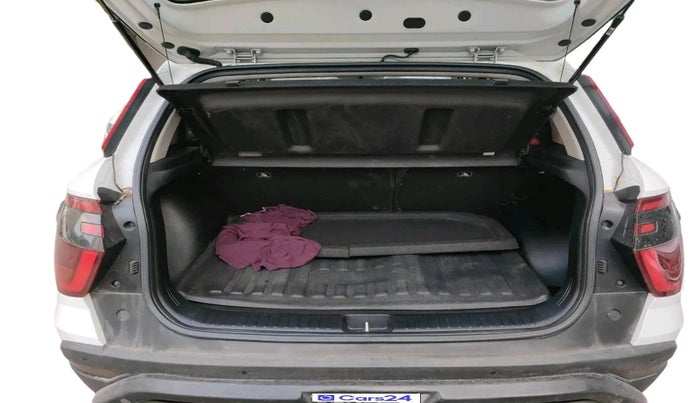 2022 Hyundai Creta SX IVT 1.5 PETROL, Petrol, Automatic, 56,595 km, exterior