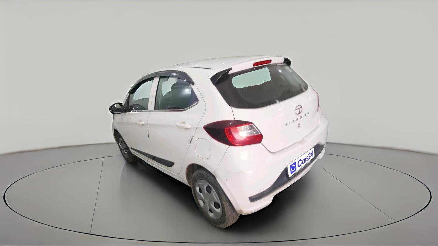 2023 Tata TIAGO EV XT LONG RANGE, Electric, Automatic, 51,756 km, exterior