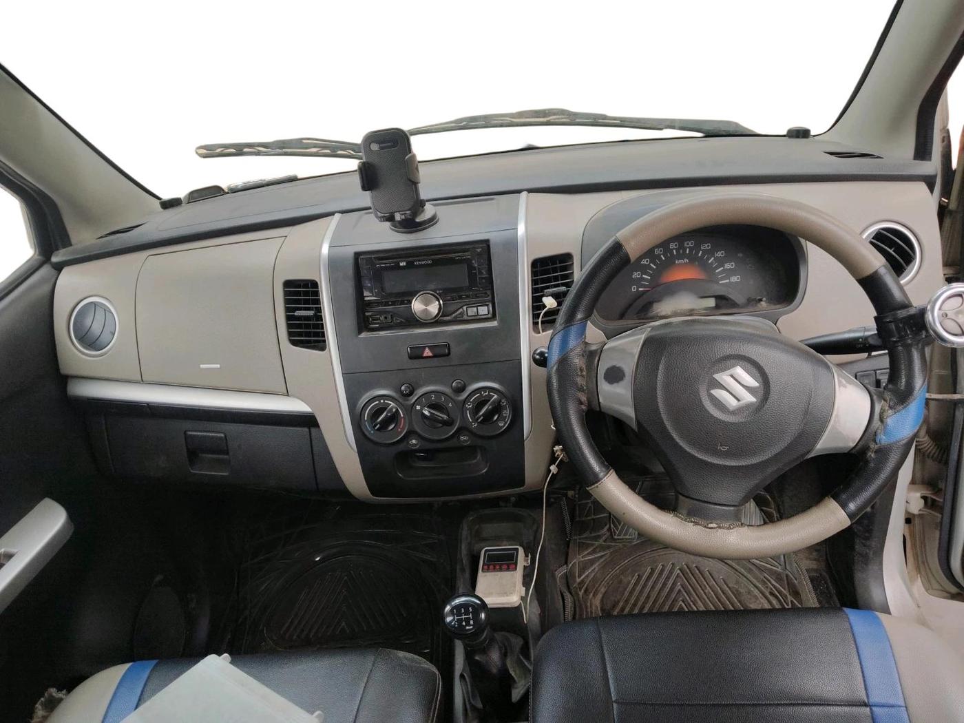 2014 Maruti Wagon R 1.0 LXI, CNG, Manual, 66,698 km, interior