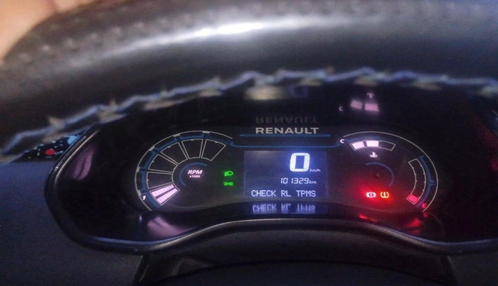 2023 Renault TRIBER RXL MT, Petrol, Manual, 1,01,329 km, interior