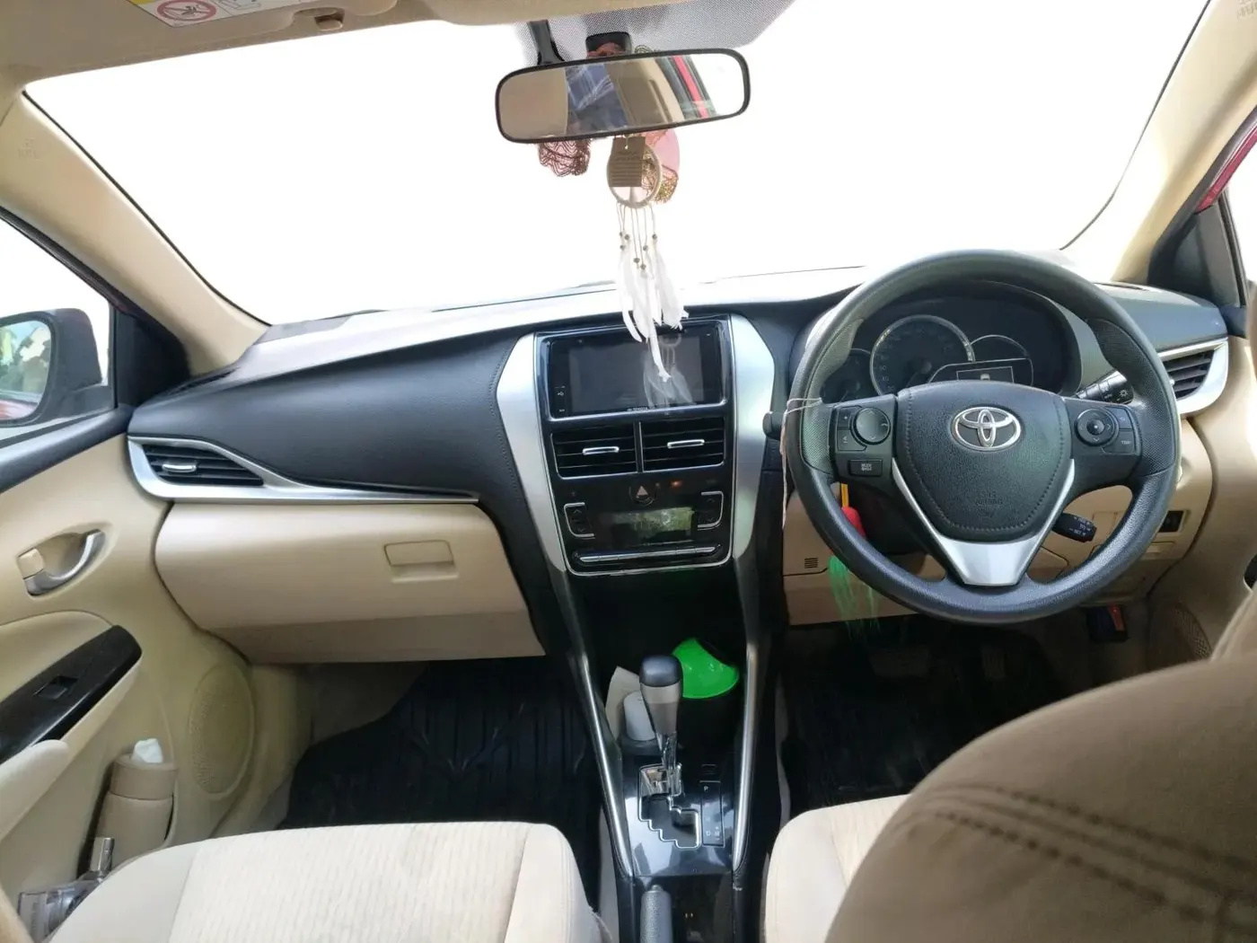 2018 Toyota YARIS V CVT, Petrol, Automatic, 77,299 km, interior