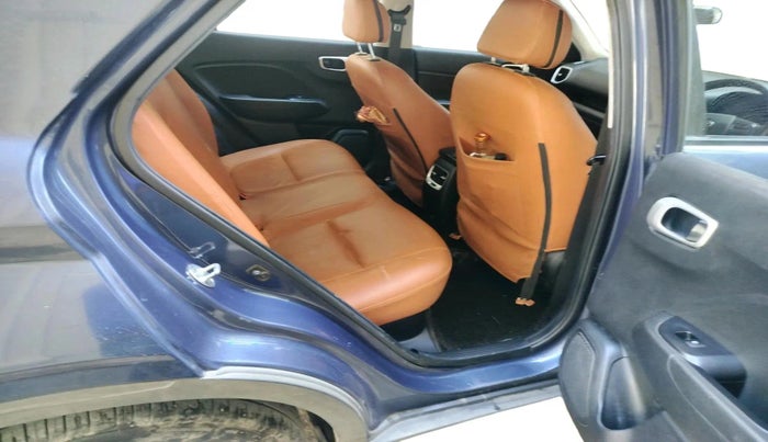 2021 Hyundai VENUE SX 1.5 CRDI, Diesel, Manual, 78,233 km, interior