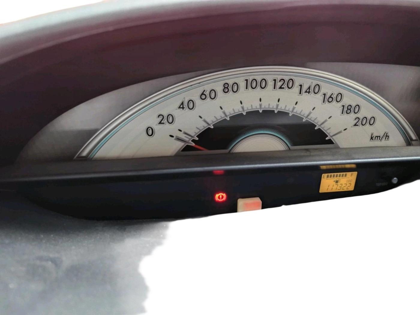 2012 Toyota Etios Liva G, Petrol, Manual, 1,17,322 km, interior