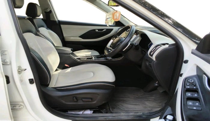 2023 Hyundai Creta SX (O) IVT 1.5 PETROL, CNG, Automatic, 44,160 km, interior