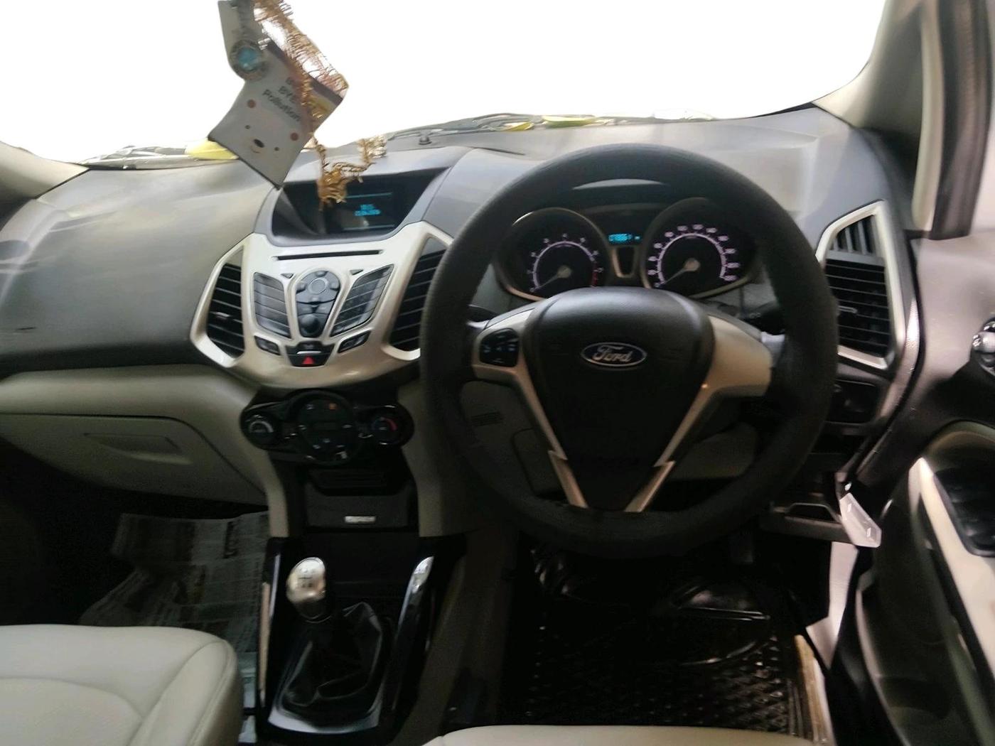 2015 Ford Ecosport TITANIUM 1.5L PETROL, Petrol, Manual, 79,000 km, interior