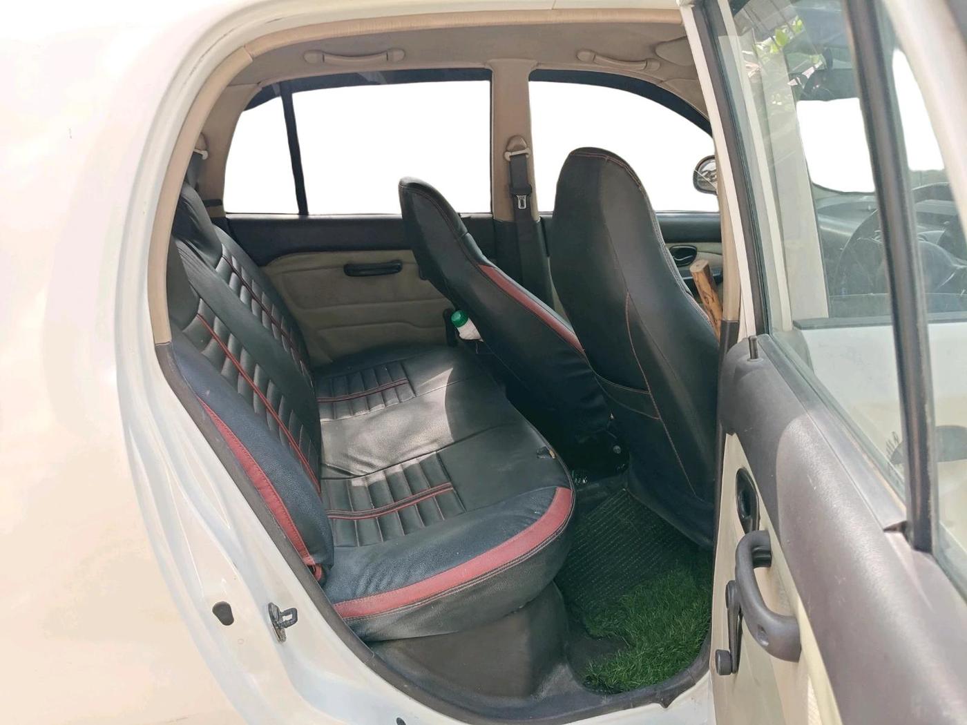 2013 Hyundai Santro Xing GL, CNG, Manual, 91,394 km, interior
