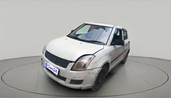 2011 Maruti Swift LXI, CNG, Manual, 1,54,459 km, exterior