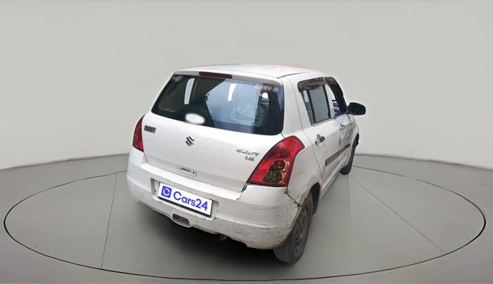 2011 Maruti Swift LXI, CNG, Manual, 1,54,459 km, exterior