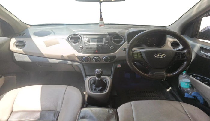 2017 Hyundai Xcent S 1.2, CNG, Manual, 1,12,848 km, interior