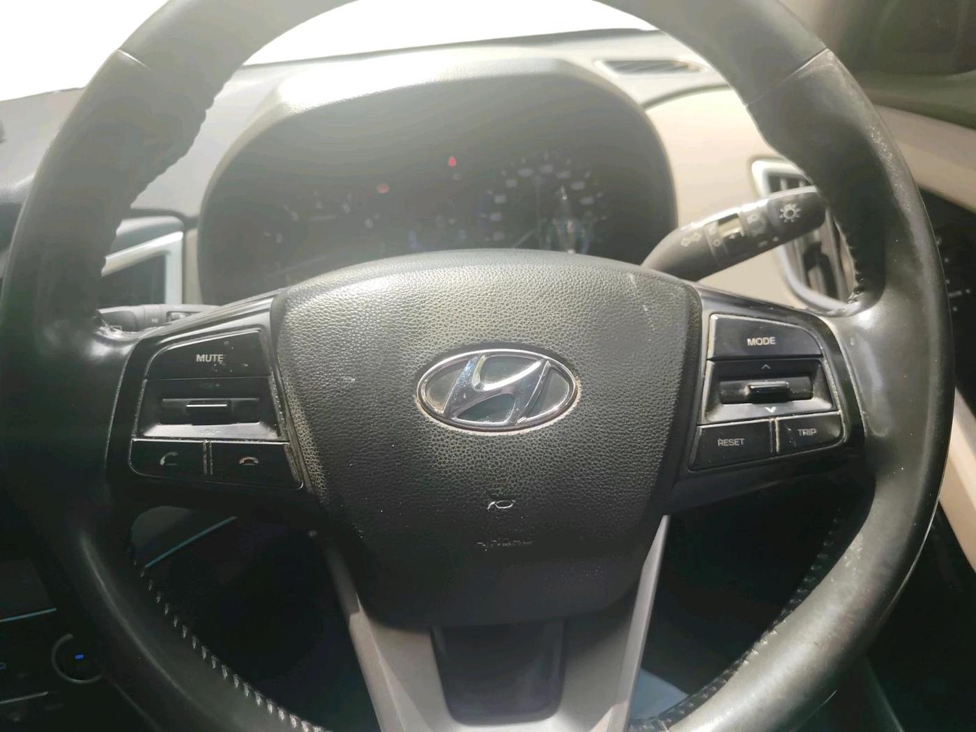 2017 Hyundai Creta SX PLUS AT 1.6 PETROL, Petrol, Automatic, 1,16,958 km, interior