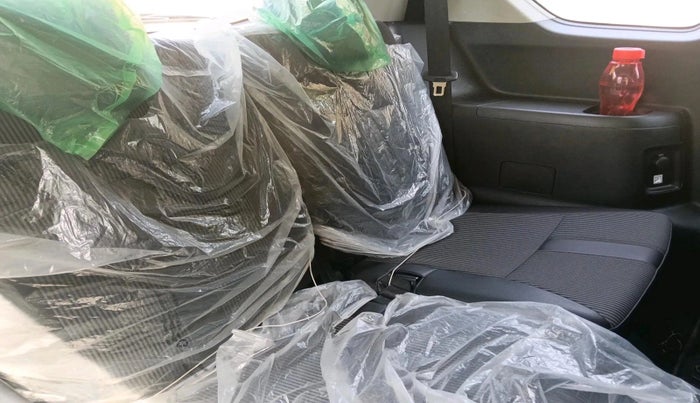 2022 Maruti XL6 ZETA MT, Petrol, Manual, 31,413 km, interior