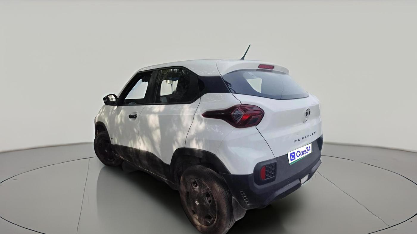 2024 Tata PUNCH EV SMART PLUS 3.3, Electric, Automatic, 2,735 km, exterior
