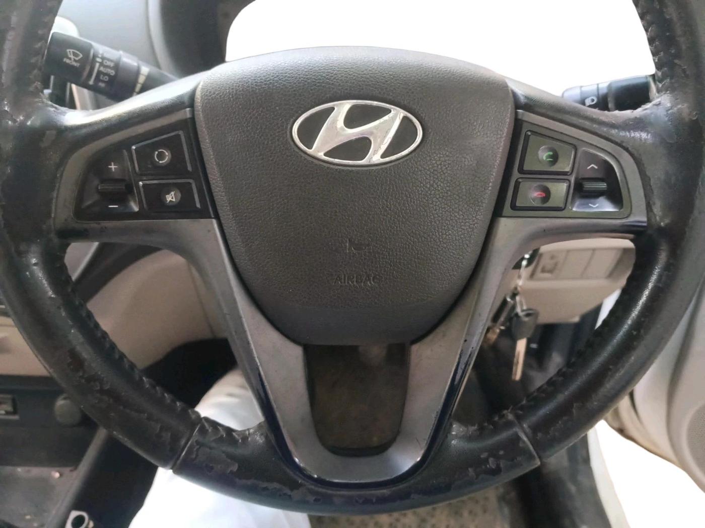 2013 Hyundai i20 SPORTZ 1.2, Petrol, Manual, 78,703 km, interior