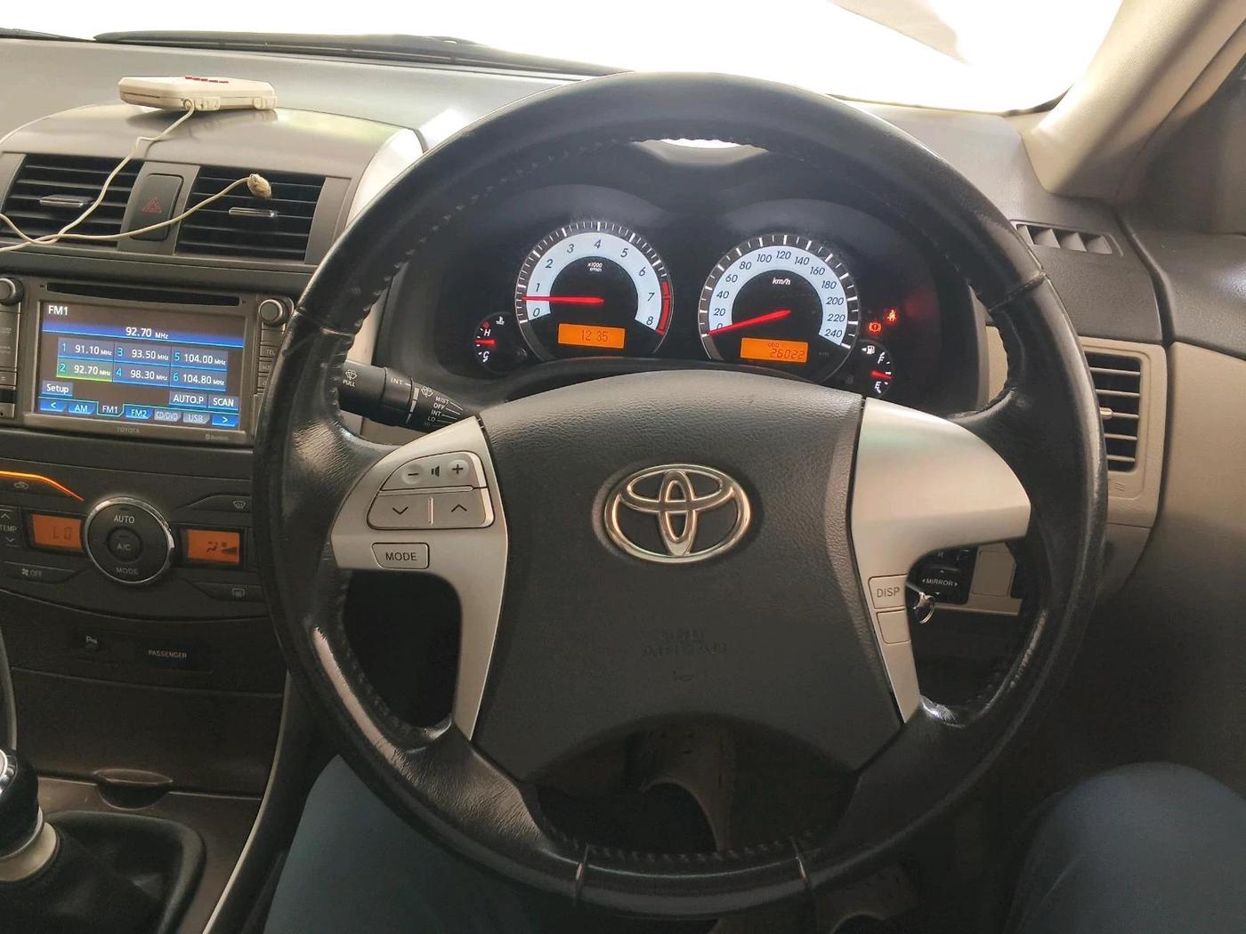 2013 Toyota Corolla Altis G PETROL, Petrol, Manual, 26,022 km, interior